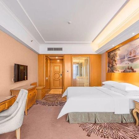 Vienna Hotel Foshan Airport Eksteriør bilde