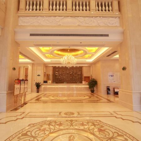 Vienna Hotel Foshan Airport Eksteriør bilde