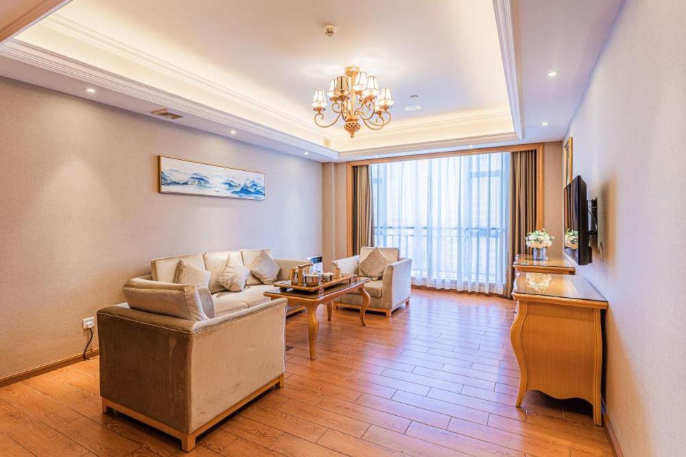 Vienna Hotel Foshan Airport Eksteriør bilde