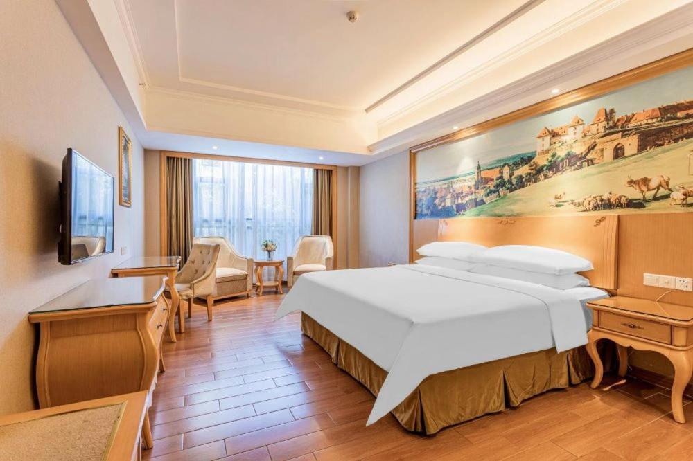 Vienna Hotel Foshan Airport Eksteriør bilde